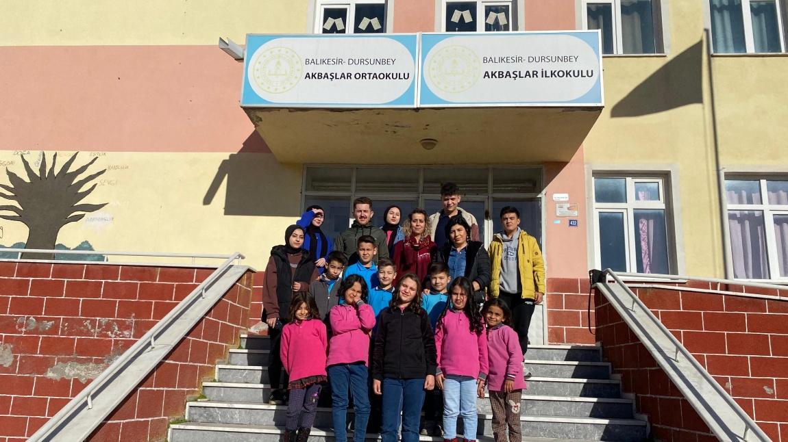 ALTIN MAKASLAR SAHADA Ekibi Olark Akbaşlar İlkokulunu ziyaret ettik.